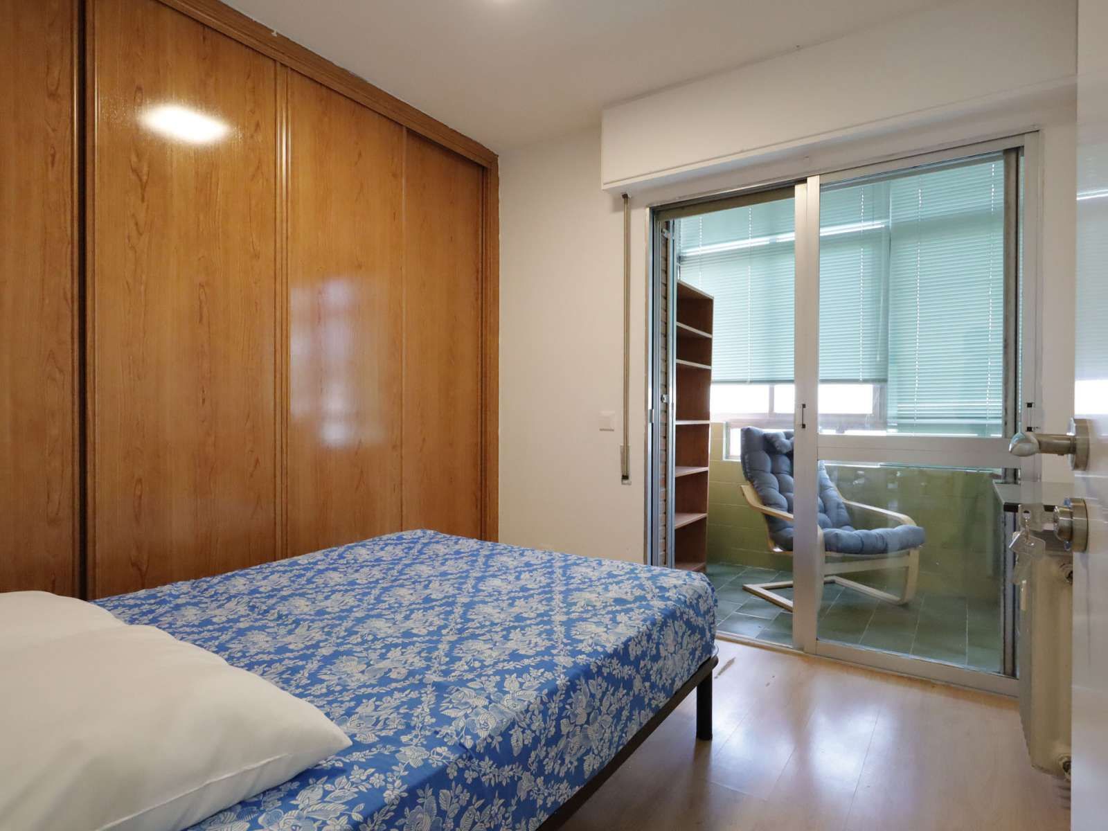 Bedroom of Flat to share in  Madrid Capital  with Air Conditioner, Heating and Terrace