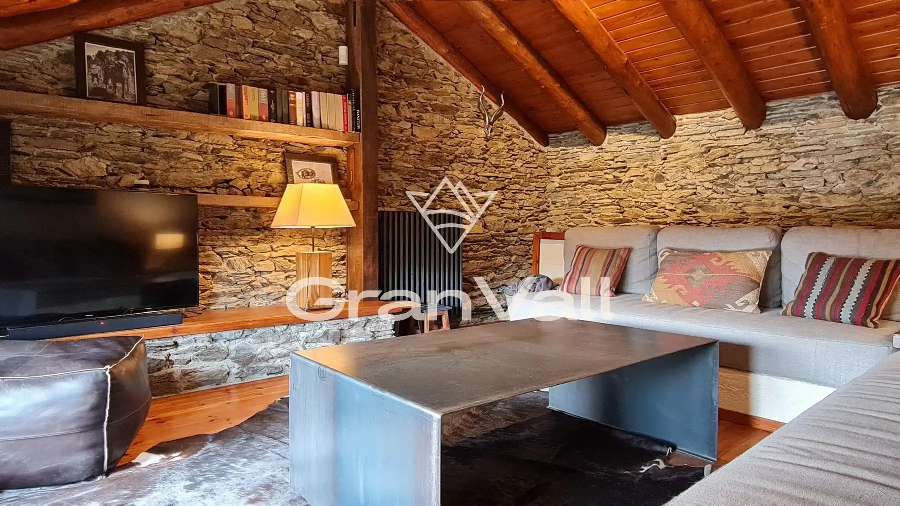 Sala d'estar de Casa o xalet en venda en Bolvir amb Calefacció, Jardí privat i Terrassa