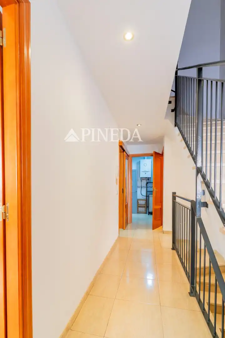 Casa adosada en venta en Puçol con Calefacción, Terraza y Trastero