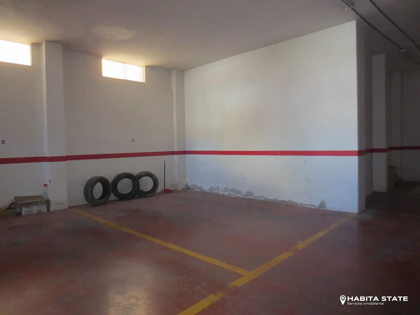 Aparcament de Garatge en venda en Almería