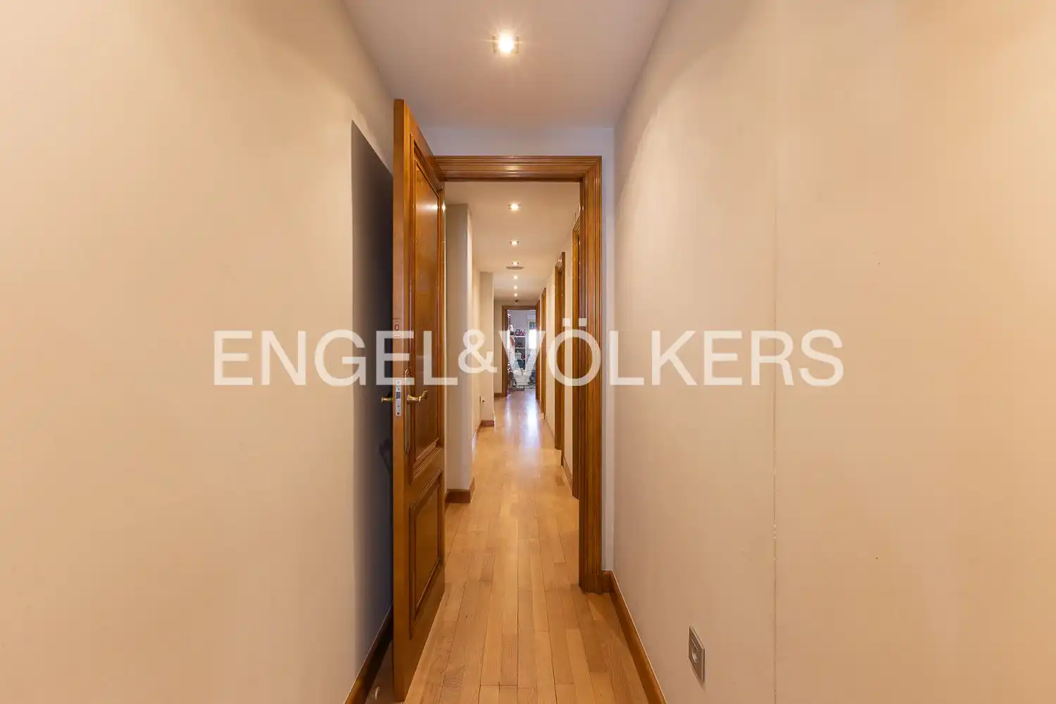 Piso en venta en Valencia con Aire acondicionado, Calefacción y Amueblado