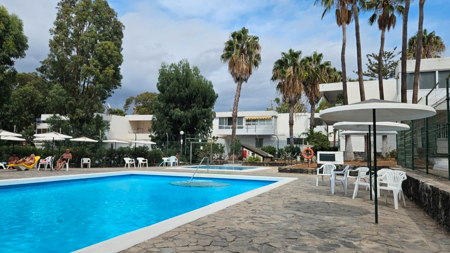 Piscina de Estudi en venda en Arona amb Terrassa, Moblat i Forn