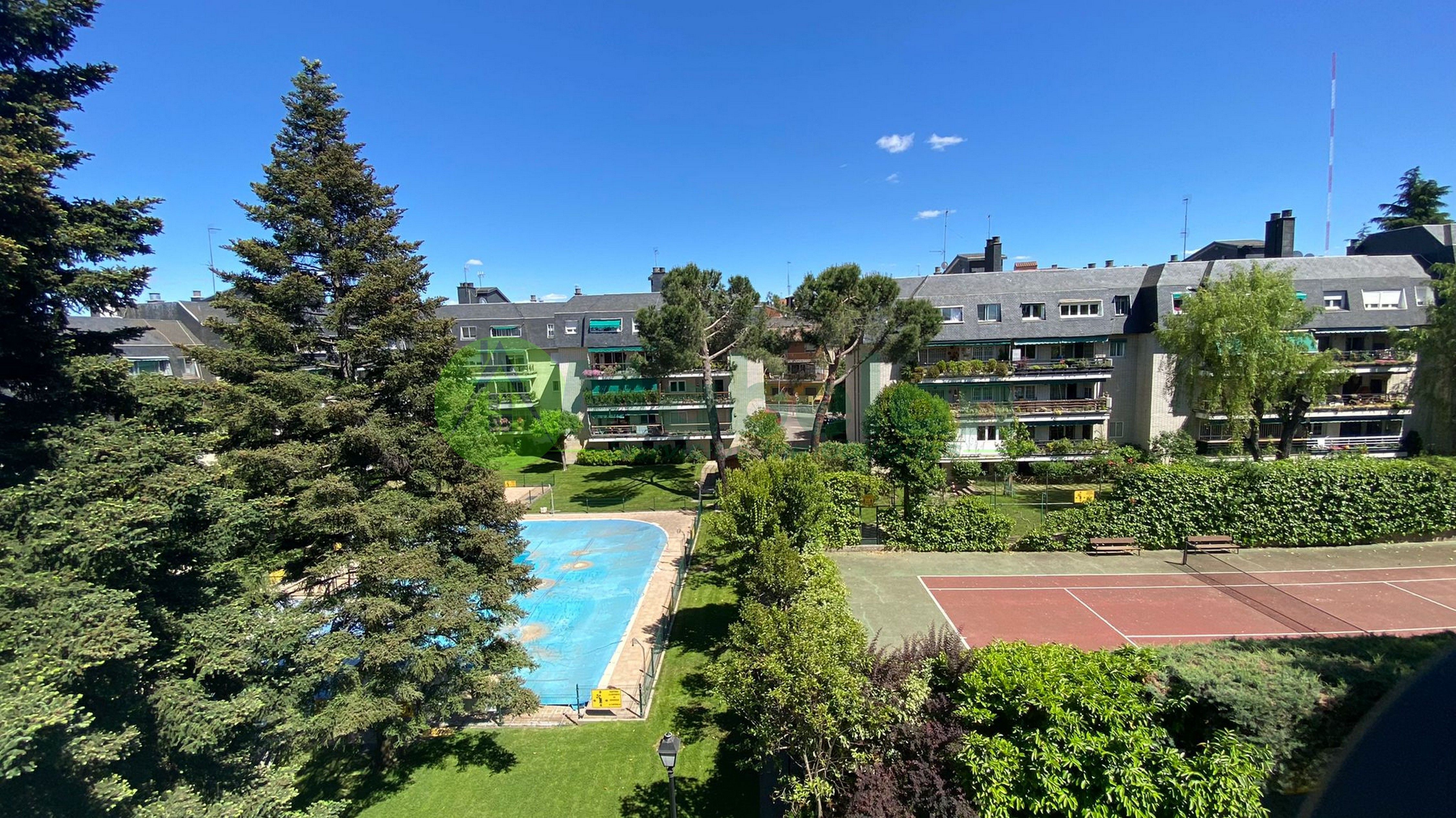 Swimming pool of Flat to rent in Las Rozas de Madrid  with Air Conditioner, Heating and Storage room