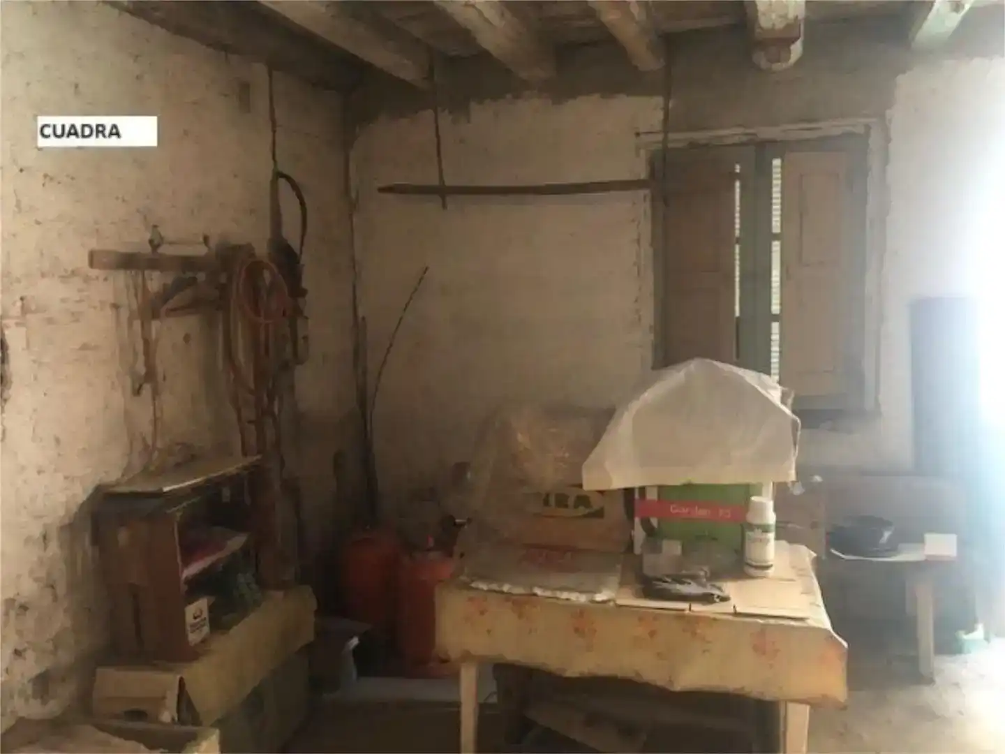 Casa adosada en venda en Navas de Oro amb Jardí privat, Traster i Moblat