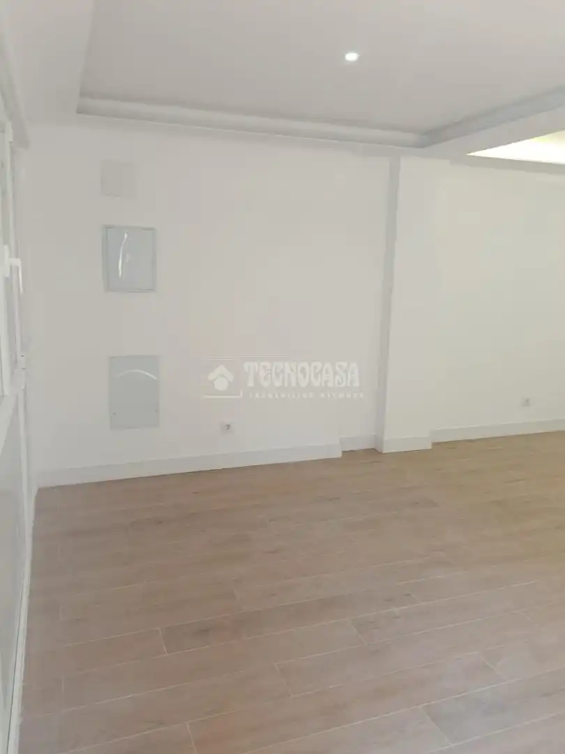 Dormitori de Local en venda en Rivas-Vaciamadrid amb Terrassa