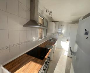 Kitchen of Flat to rent in  Córdoba Capital  with Air Conditioner, Terrace and Oven