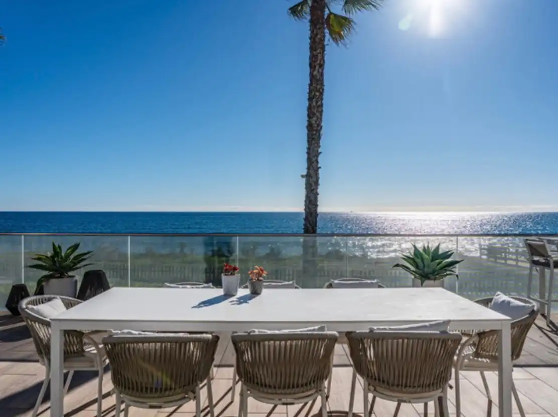 Terraza de Casa o chalet de alquiler en Estepona con Aire acondicionado, Calefacción y Jardín privado