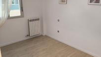 Schlafzimmer von Dachboden zum verkauf in Cadrete mit Klimaanlage, Heizung und Parkett