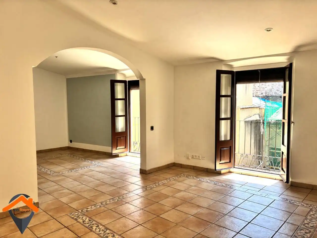 Piso en venta en Sabadell con Balcón
