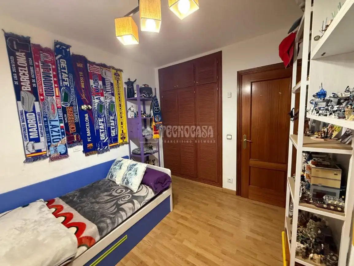 Bedroom of Flat for sale in Illescas  with Air Conditioner, Heating and Terrace