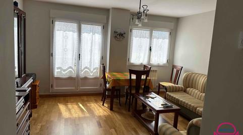 Foto 3 de Piso en venta en Armunia, León