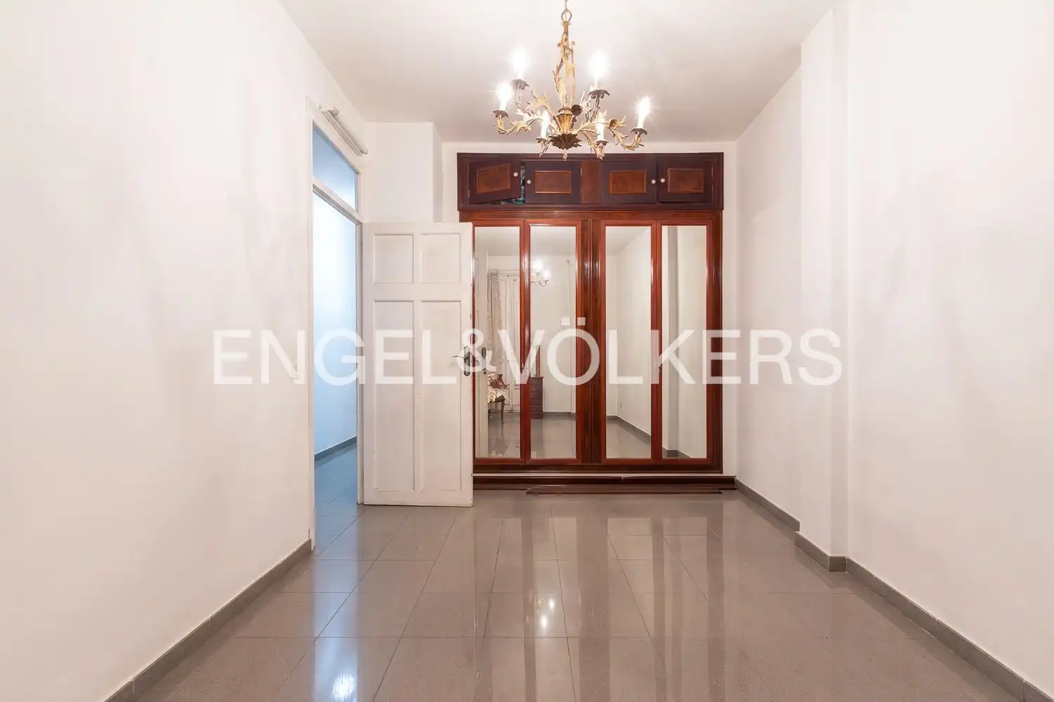 Piso en venta en Valencia con Calefacción