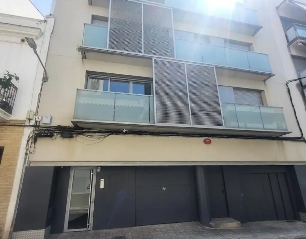 Exterior view of Garage for sale in Vilanova i la Geltrú