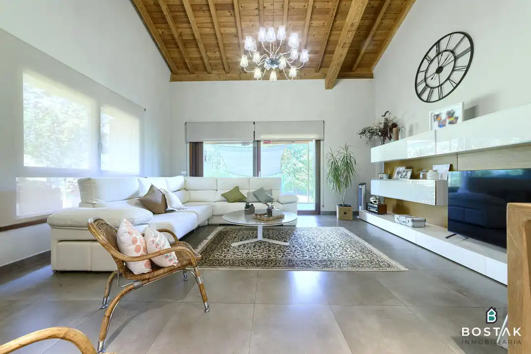 Country house with terrace for sale in Barrio Ergoien, imagen 2