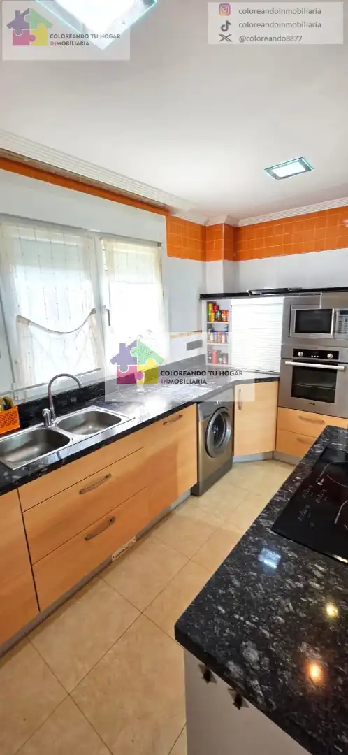 Kitchen of Houses for sale in Sariegos  with Air Conditioner, Heating and Private garden