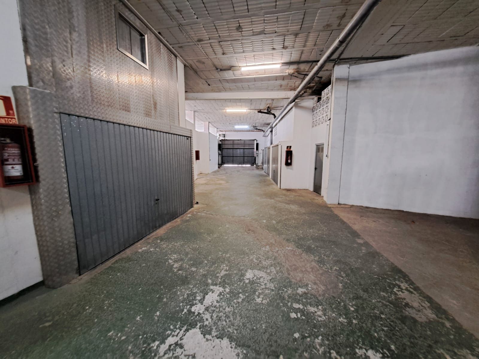 Garage to rent in Benalmádena
