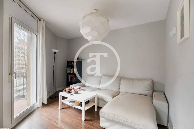 Piso en Alquiler en Avinguda Meridiana, 217 en Navas