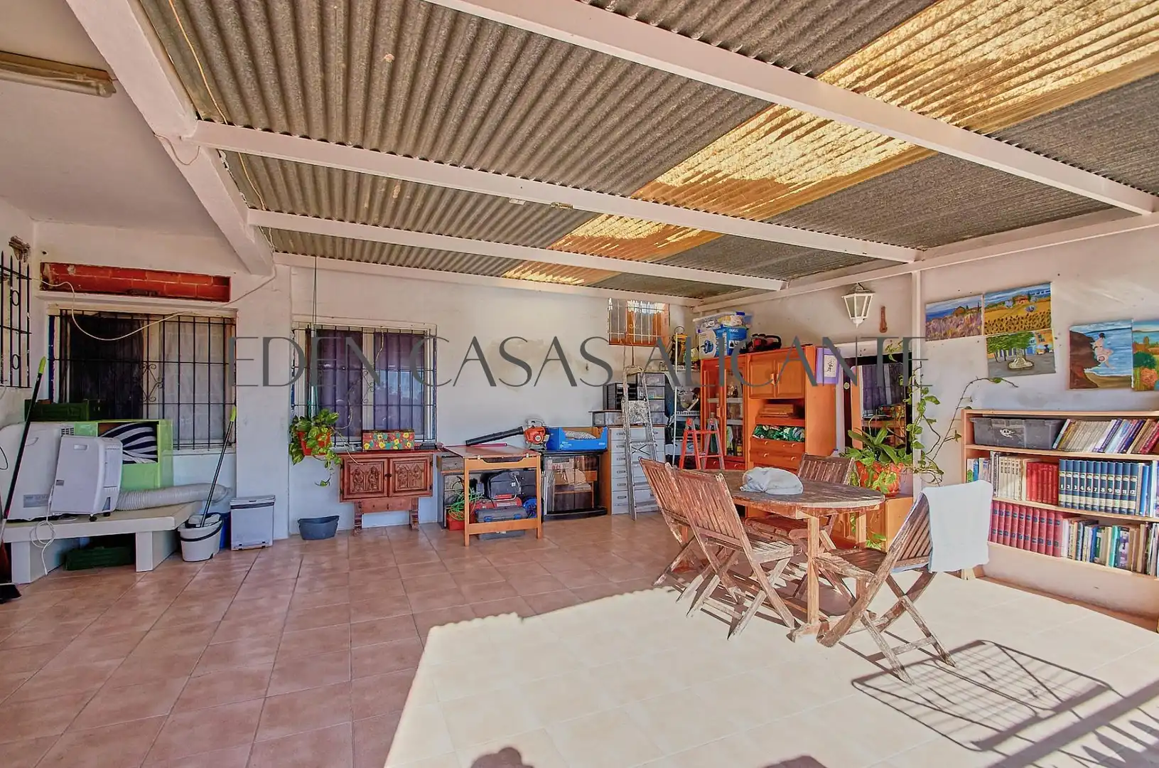 Casa adosada en venda en El Campello amb Jardí privat, Terrassa i Traster