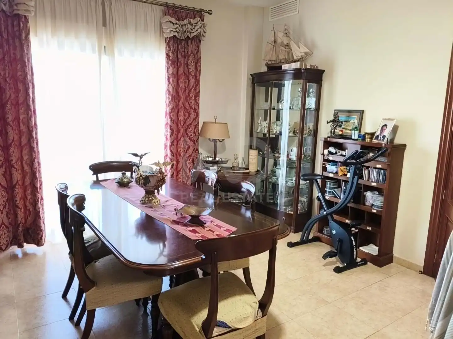 Comedor de Casa o chalet en venta en Baeza con Aire acondicionado, Calefacción y Terraza