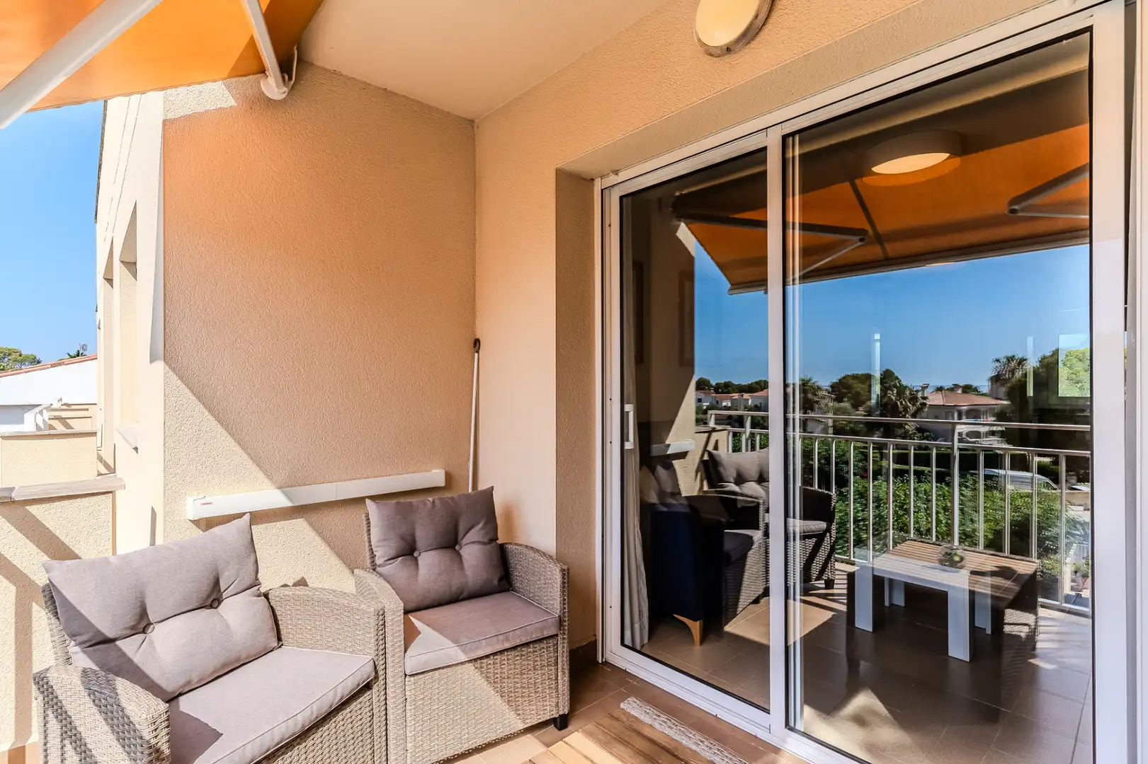 Terraza de Piso en venta en L'Ampolla con Aire acondicionado, Calefacción y Jardín privado
