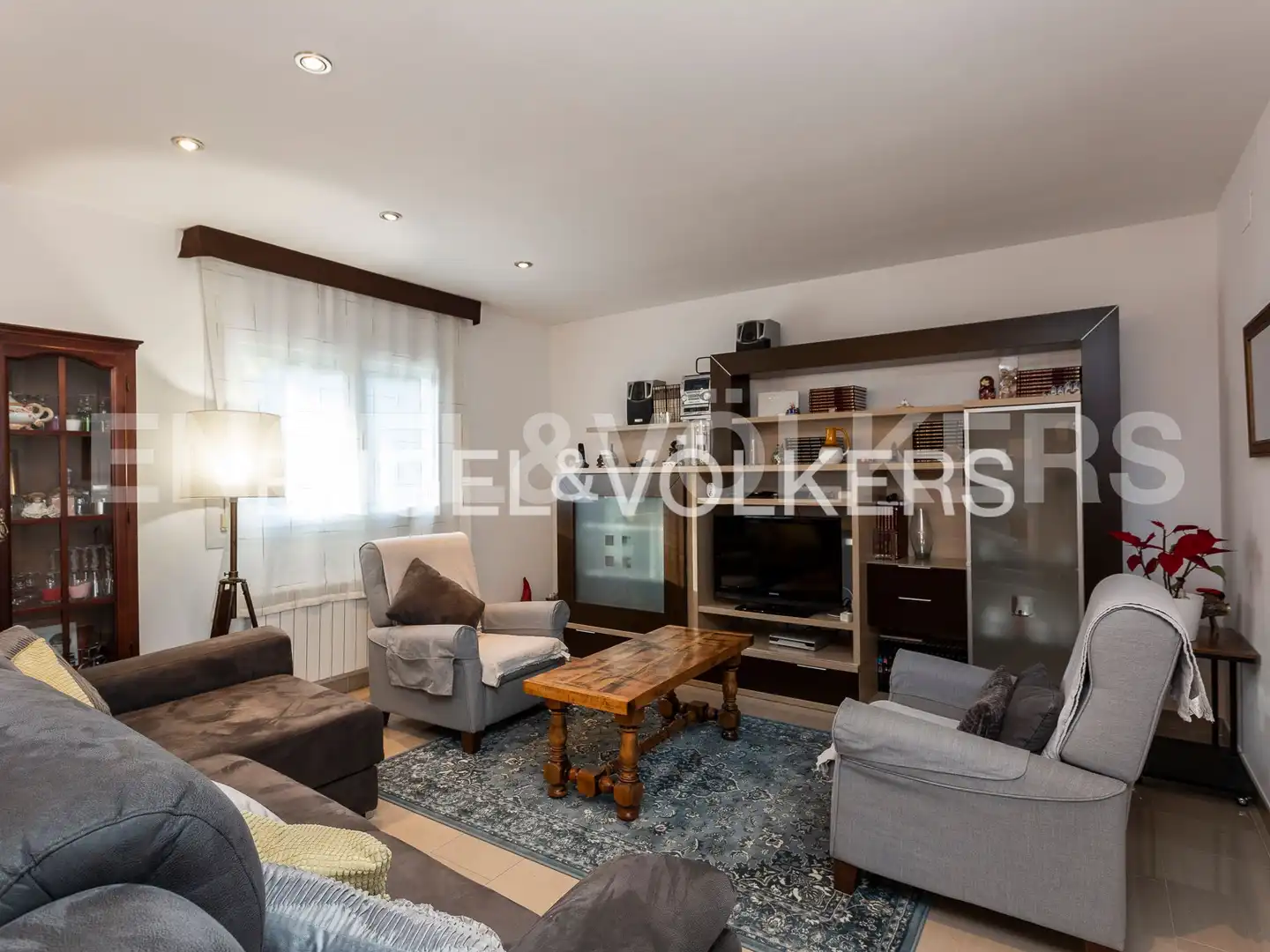 Wohnzimmer von Haus oder Chalet zum Verkauf in Mediona mit Heizung, Privatgarten und Abstellraum