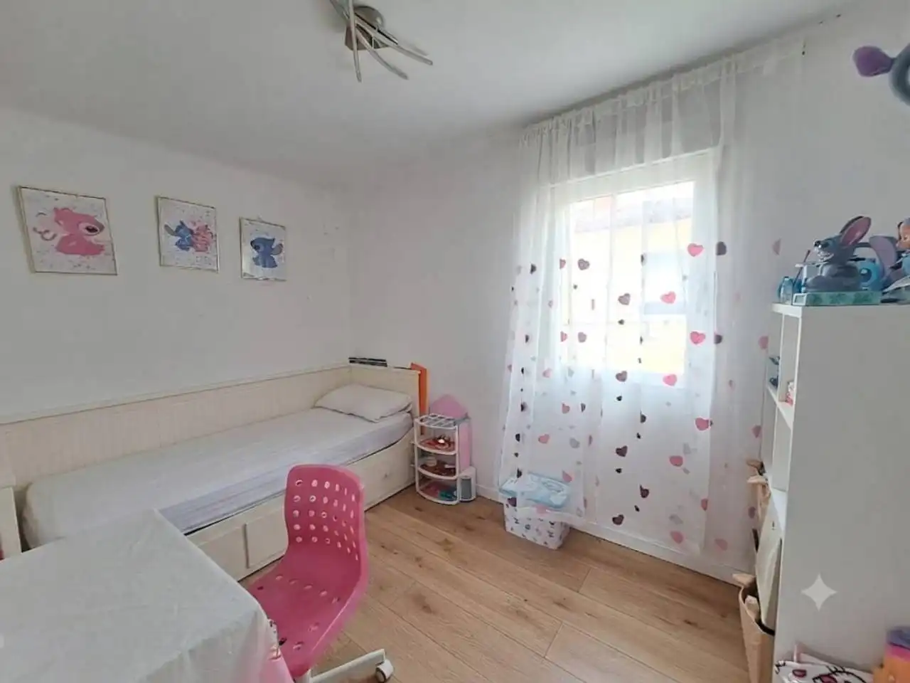 Dormitori de Casa o xalet en venda en Burgos amb Parquet