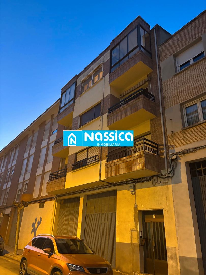 Exterior view of Flat for sale in Calahorra  with Air Conditioner, Heating and Terrace