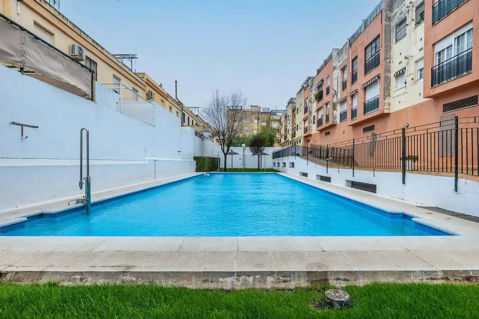 Swimming pool of Duplexes for sale in Dos Hermanas  with Air Conditioner, Terrace and Community pool