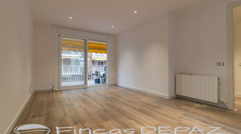 Foto 4 de Apartament en venda a Paseo Marina, Baixador, Castelldefels