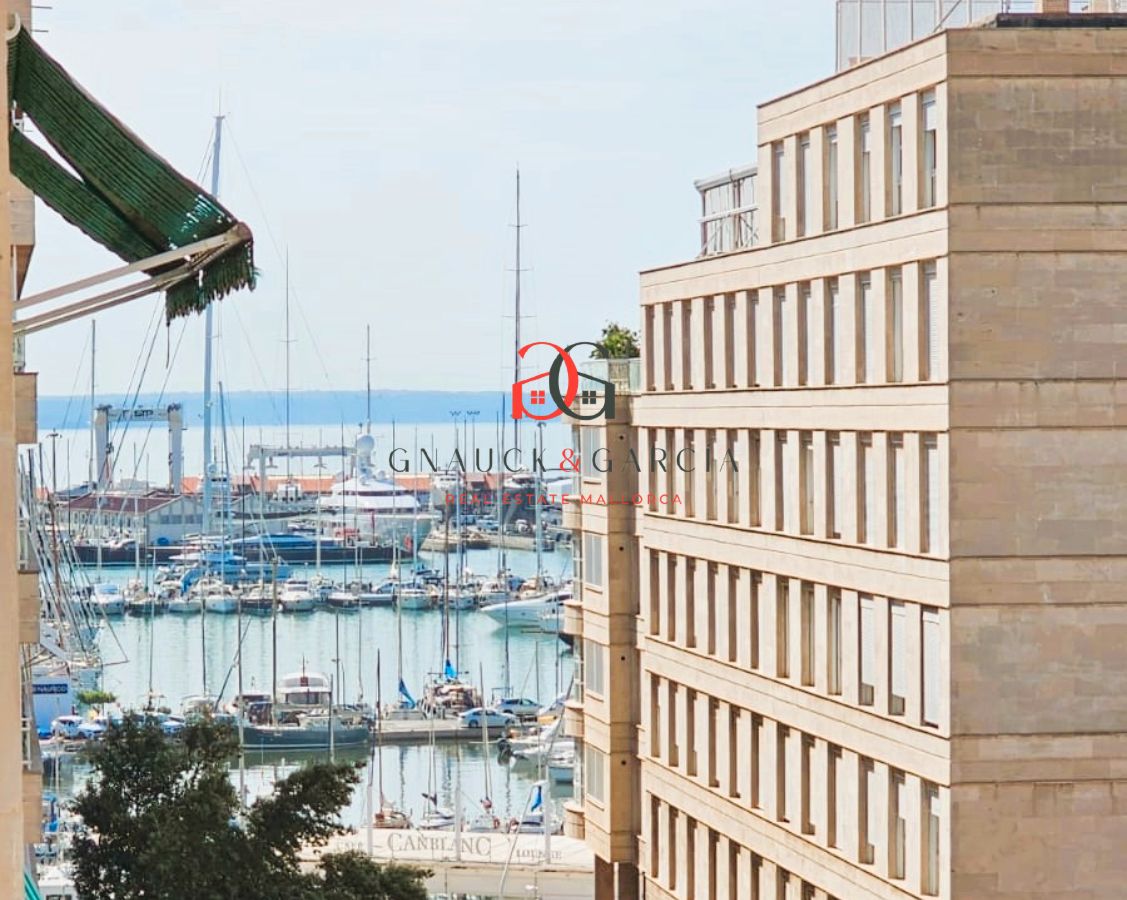 Apartment for sale in  Palma de Mallorca  with Air Conditioner, Heating and Terrace