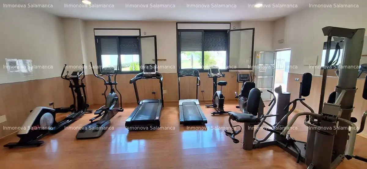 Pis de lloguer en Salamanca amb Calefacció, Moblat i Piscina comunitària