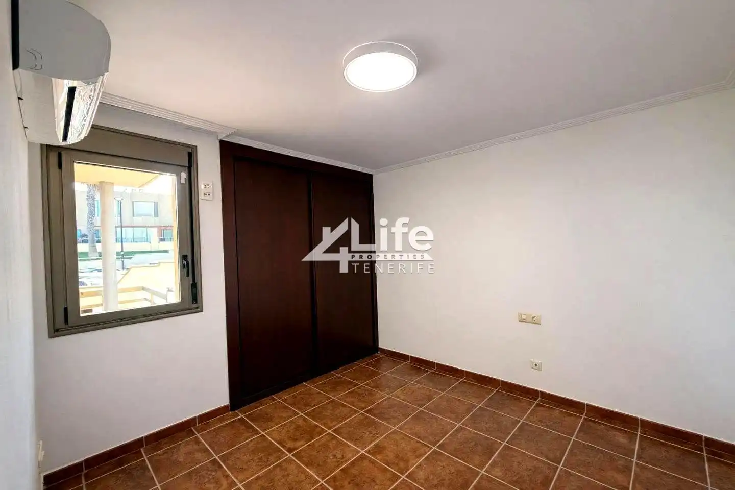 Habitación de Casa o chalet en venta en Granadilla de Abona con Aire acondicionado, Jardín privado y Terraza