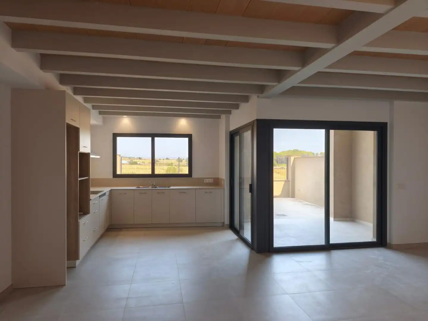 Detached homes for rent in Bàscara