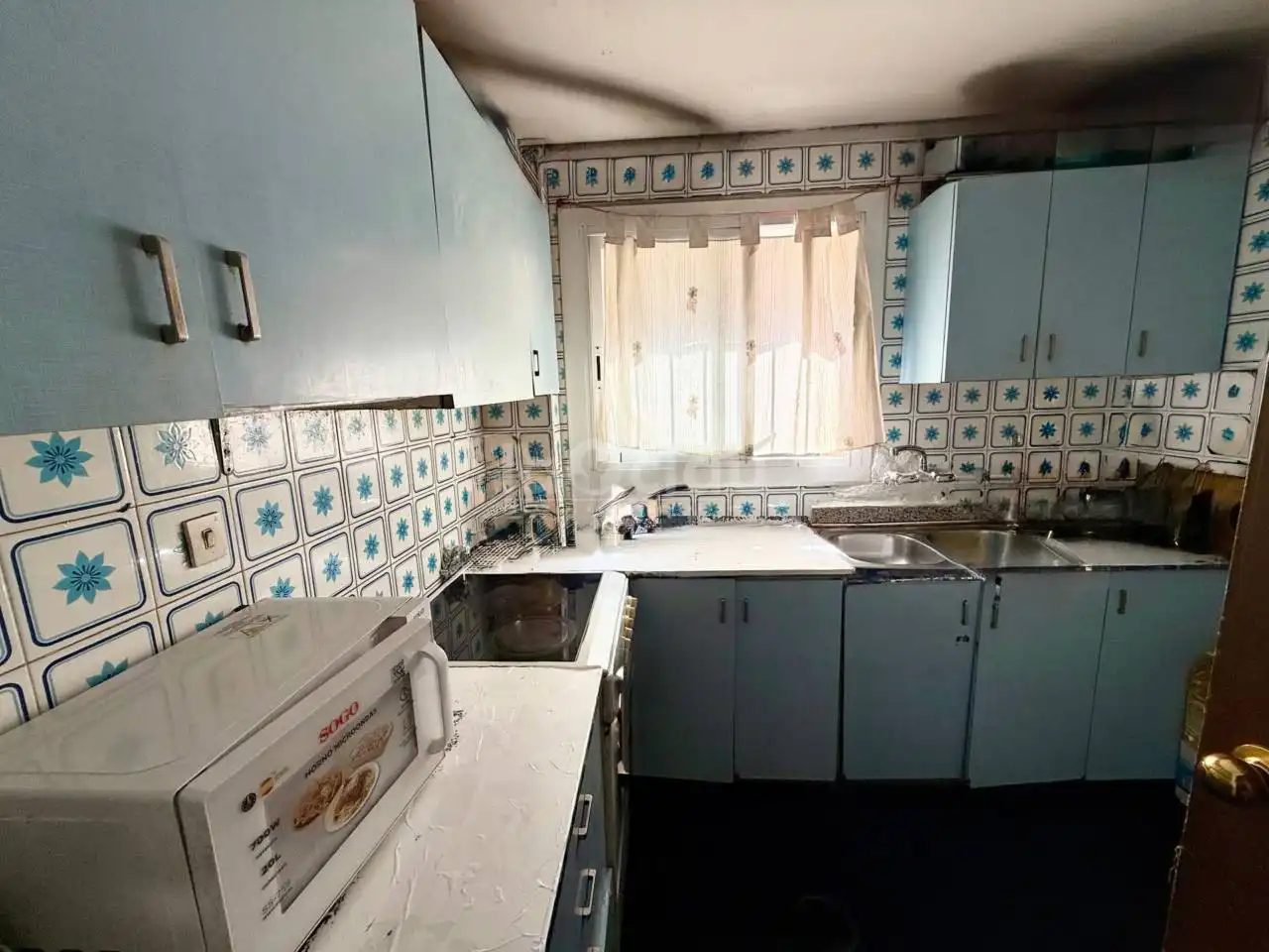 Kitchen of Flat for sale in Vic