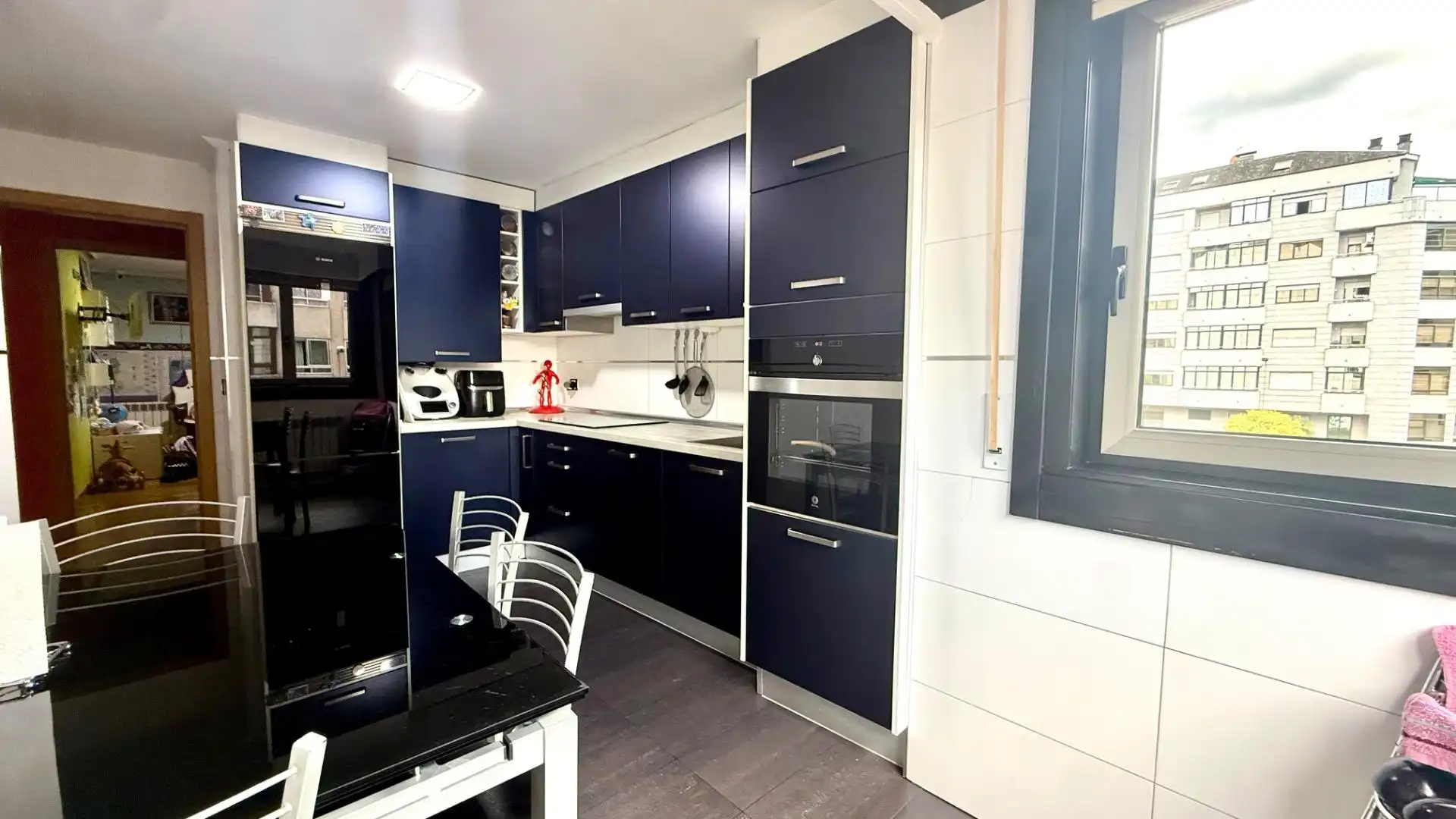 Cocina de Piso de alquiler en Ourense Capital  con Calefacción y Trastero