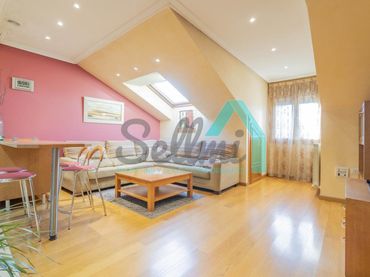 Flat with lift to rent in Calle de San Bernabé