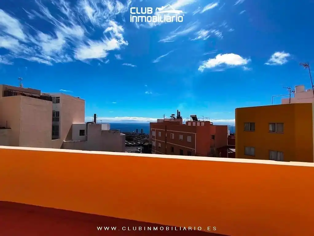 Vista exterior de Edificio en venta en Santa Cruz de Tenerife