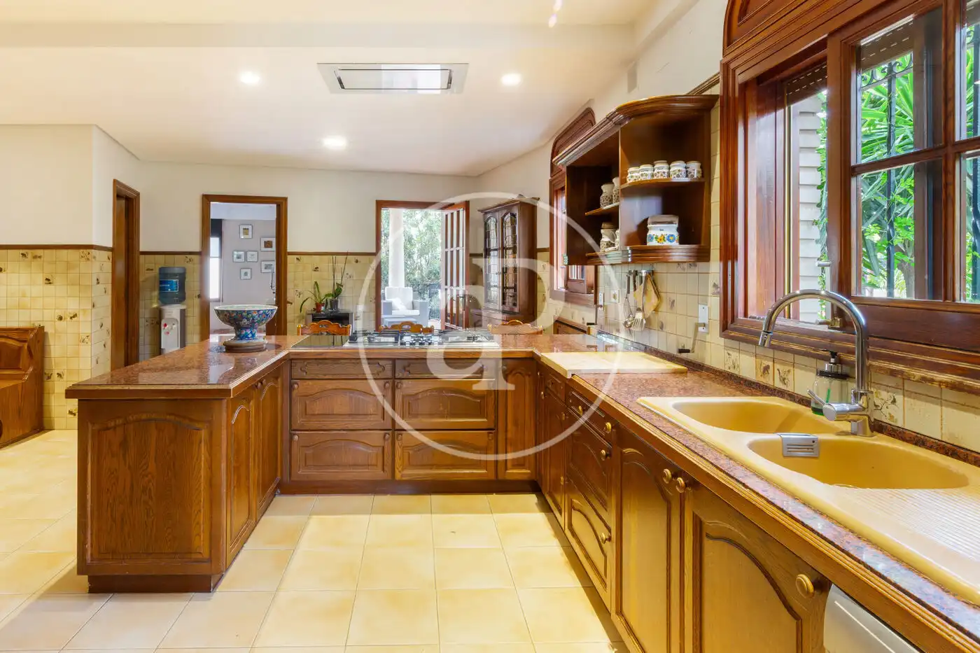 Cocina de Casa o chalet en venta en Paterna con Aire acondicionado, Calefacción y Jardín privado