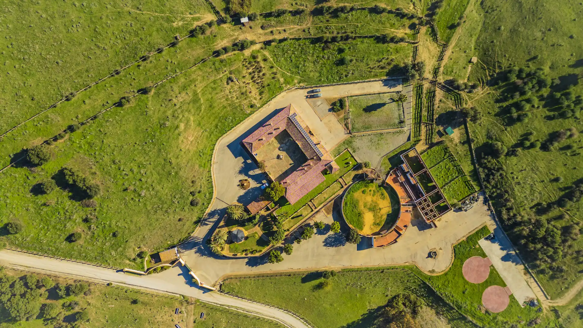 Jardí de Finca rústica en venda en San Martín del Tesorillo amb Aire condicionat, Jardí privat i Terrassa