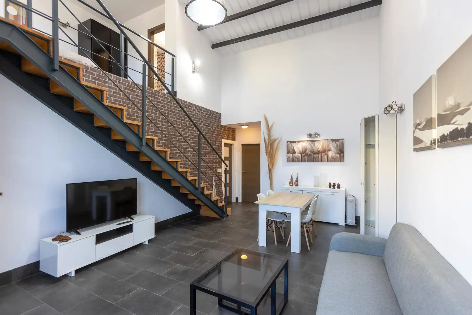 Casa a schiera in vendita a Avenida YACIMIENTOS DE LOS, imagen 4