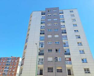 Exterior view of Flat for sale in Burgos Capital  with Heating and Terrace