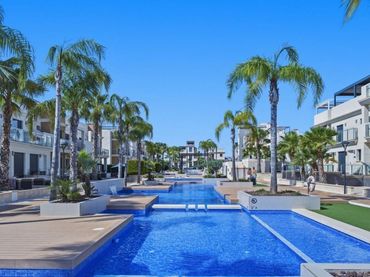 Mini appartamento con piscina in vendita a Orihuela Costa