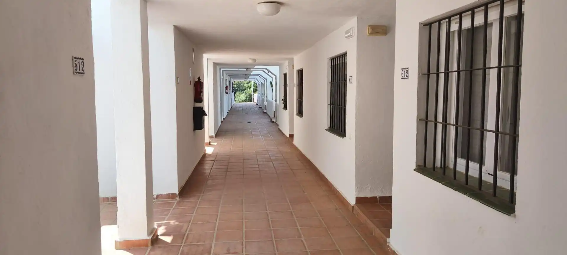 Dúplex en venda en Estepona amb Jardí privat, Terrassa i Piscina comunitària