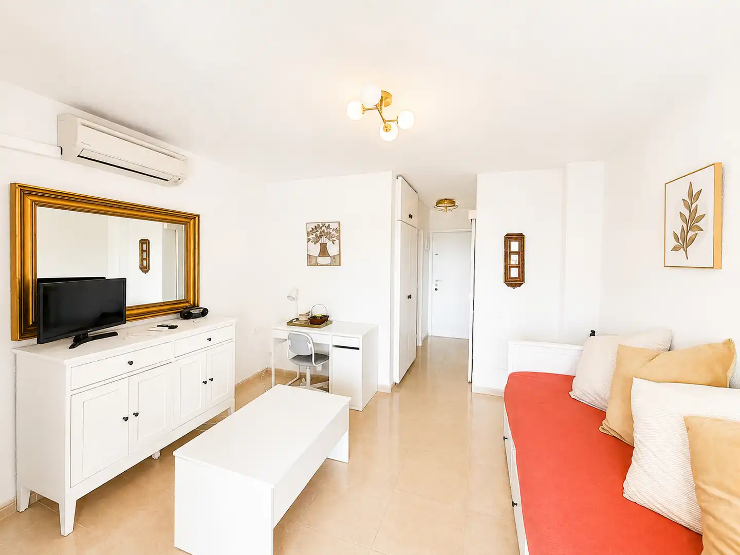 Study for rent in Avenida Gamonal, Parque de la Paloma