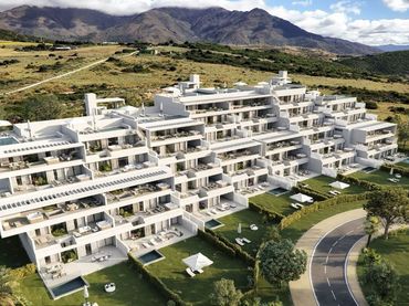 Appartement compact avec piscine à vendre à Casares pueblo