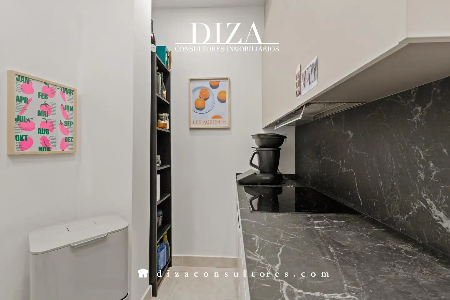 Cocina de Piso de alquiler en Madrid con Aire acondicionado, Calefacción y Amueblado
