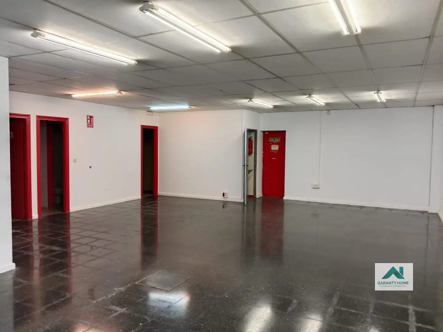 Nave industrial en venta en Ciudad Vieja