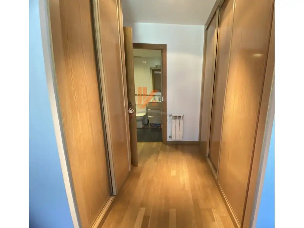 Piso de alquiler en Santiago de Compostela  con Amueblado, Horno y Lavadora