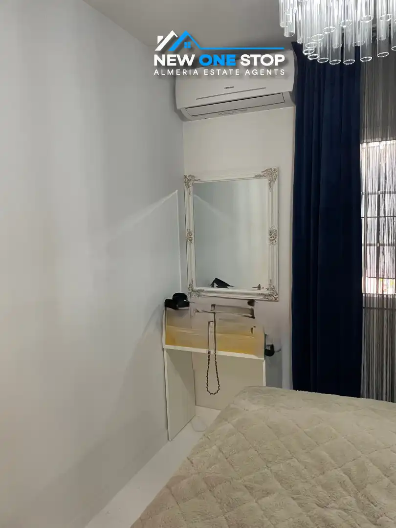 Dormitori de Apartament en venda en Mojácar amb Aire condicionat, Calefacció i Jardí privat