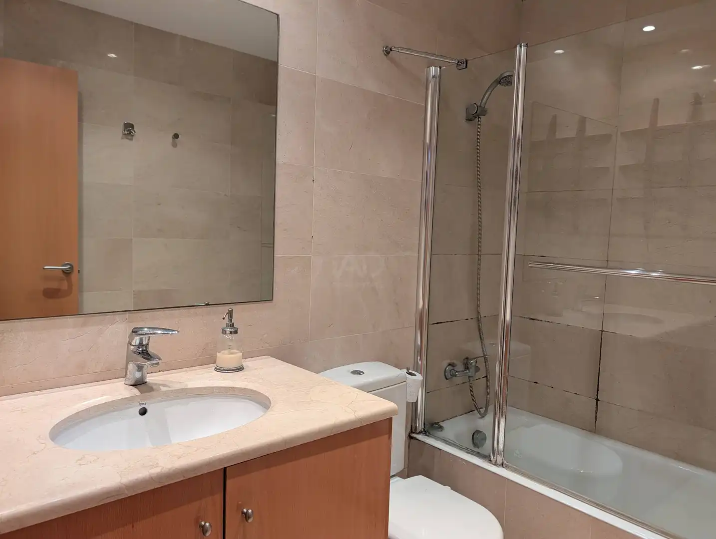 Baño de Piso en venta en Gavà